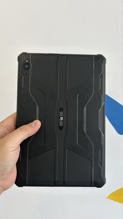 Продам планшет Oukitel