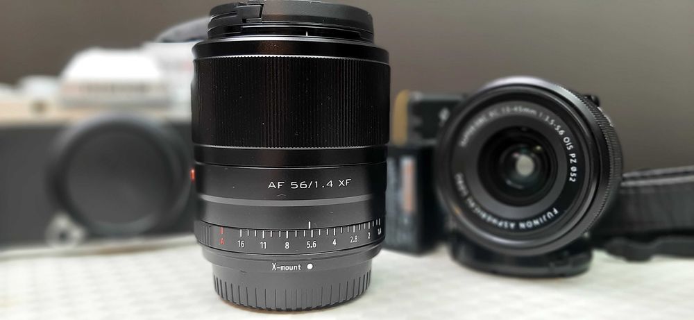FUJIFILM X-T200 с обективи Fujifilm Fujinon XC 15-45mm f/3.5-5.6 OIS PZ,  Viltrox 56mm F/1.4 XF за Fujifilm X