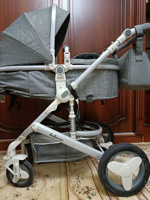 Bolalar kalyaskasi BELECOO