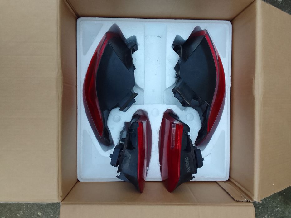 Стопове hella за  Vw Голф 6 с фабрично червени мигачи!