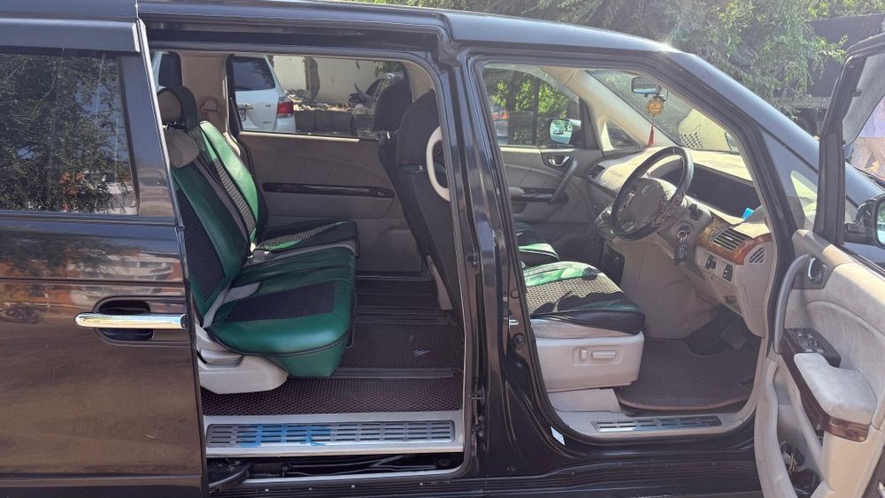 Продам Хонда элизион