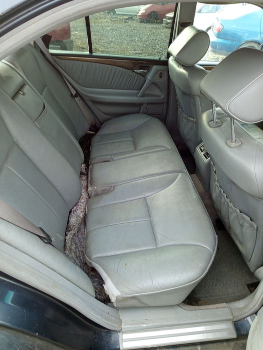 Мерцедес Е 250 турбо дизел