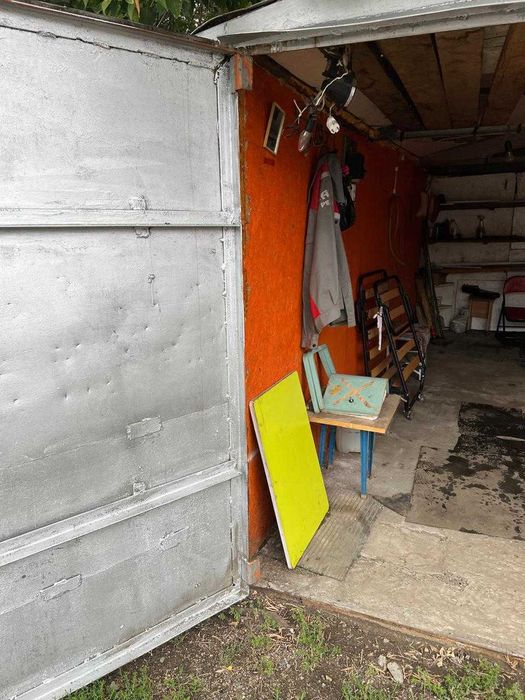 Продам металлический гараж 24 м²