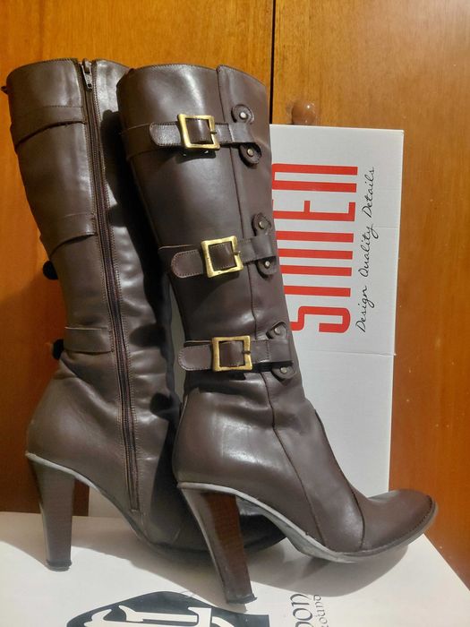 Дамски ботуши на ток от естествена кожа