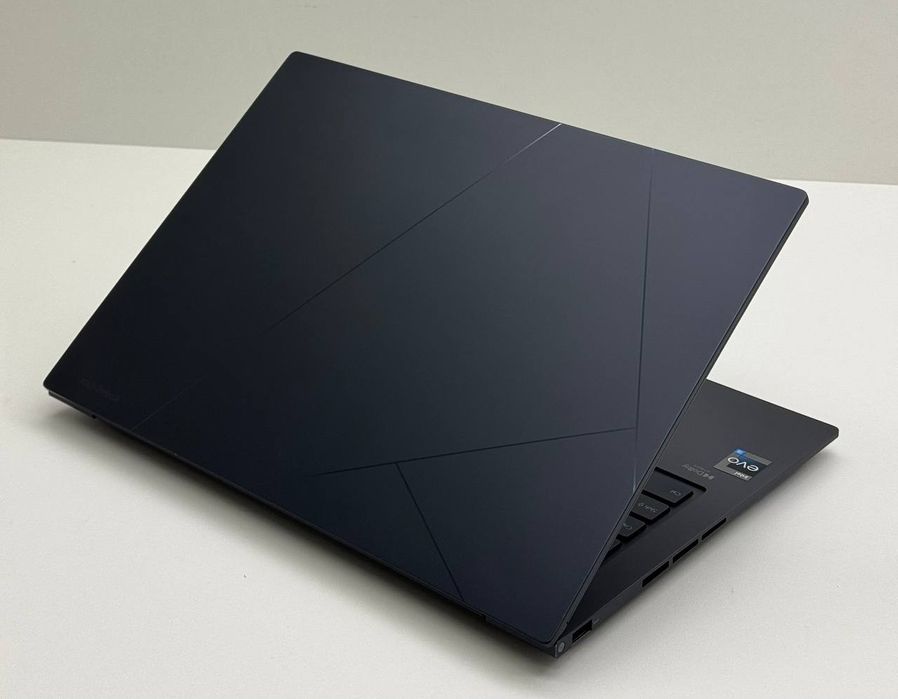 ASUS Zenbook 14X OLED