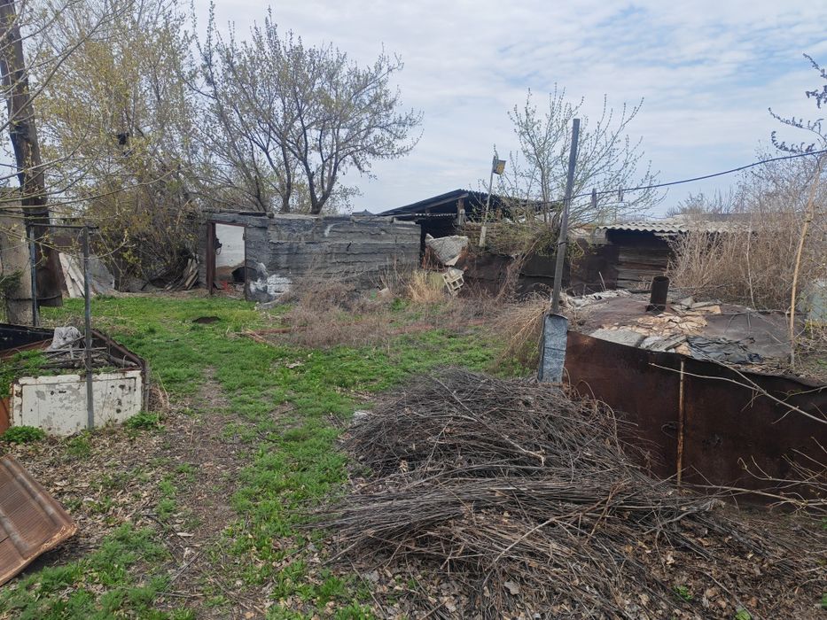 Продам два дома на одном участке на острове,