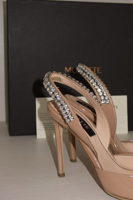 Pantofi MUSETTE din piele lacuită - culoare nude/ beige - marime 36