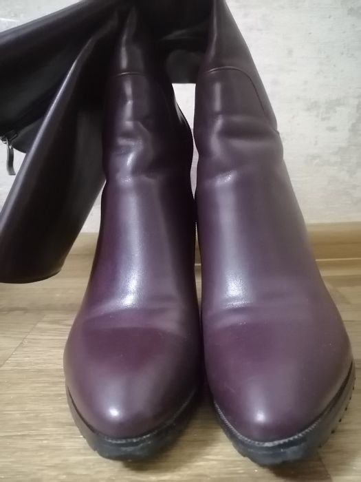 Продам демисезонные сапоги