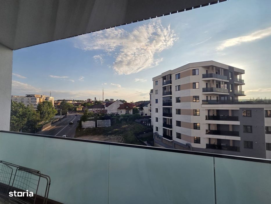 Apartament 3 camere centru Pitesti - Bloc Hermes