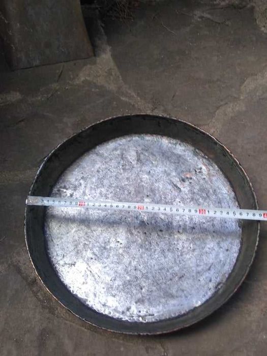 Стара медна тава