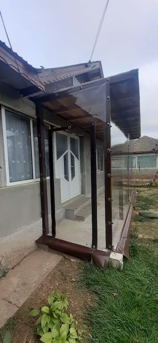 Închideri terase,folie transparentă capse și bride,rulouri cu manivelă