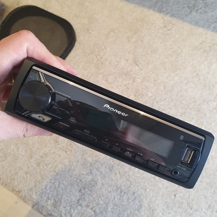 Radio MP3 Player auto Pioneer MVH-390BT