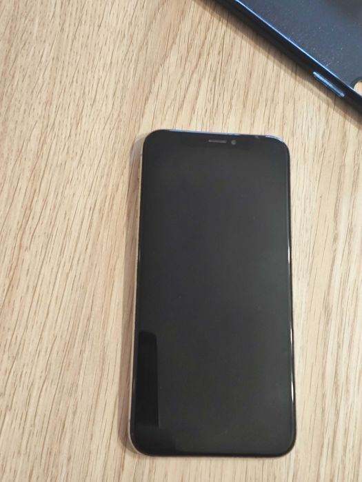 Apple iPhone X 256GB БАТЕРИЯ 79%