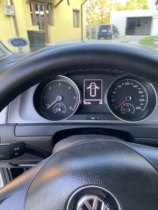Volkswagen Golf 1.6 tdi 2015