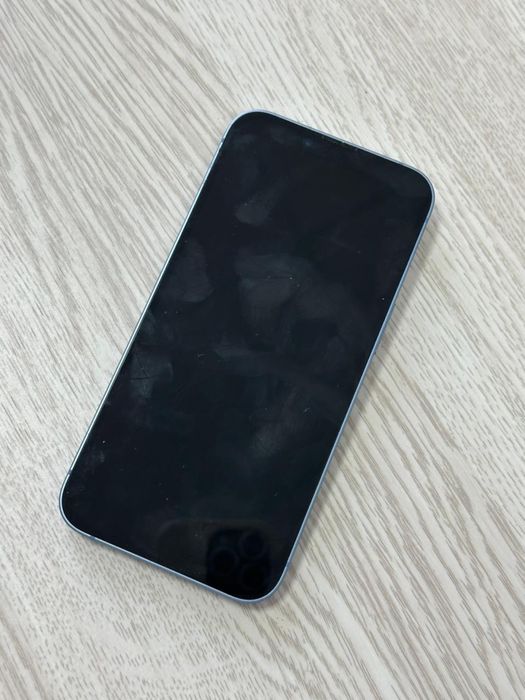 Продам Айфон 14 128 гб