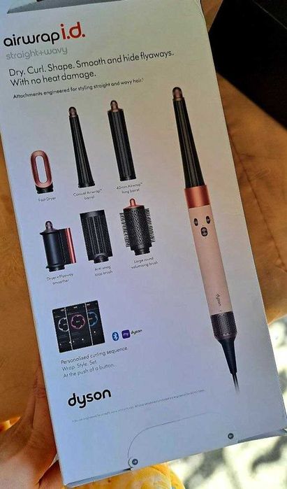 Абсолютно новый стайлер Dyson Airwrap i.d. HS08 (Запечатанный)