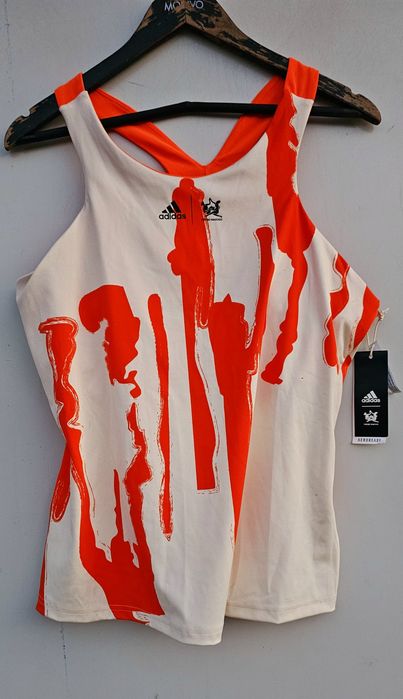 Adidas оригинален дамски топ Л/Хл размер