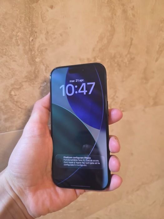 iPhone 16 Pro 256 Black / Gold