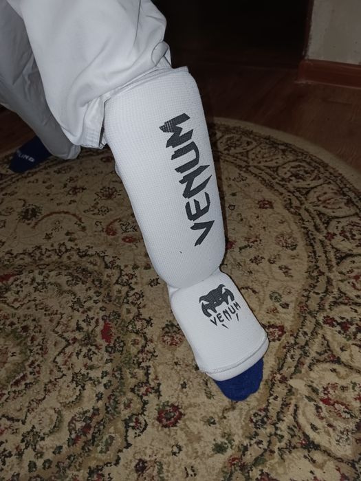 Срочно продам кимоно карэте