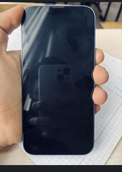 iPhone 13 идеал.