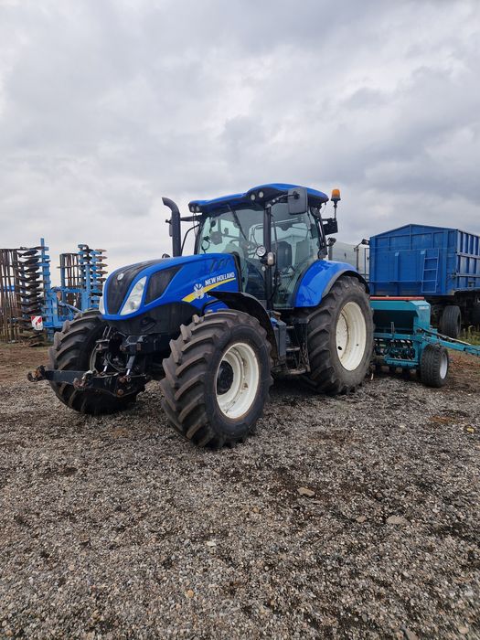 New holland t6.180
