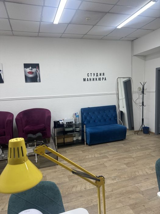 Сдам в аренду ногтевую студию
