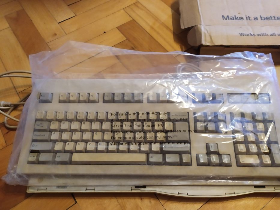 Клавиатури стари за компютар