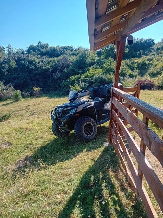 Se vinde ATV CF MOTO 1000