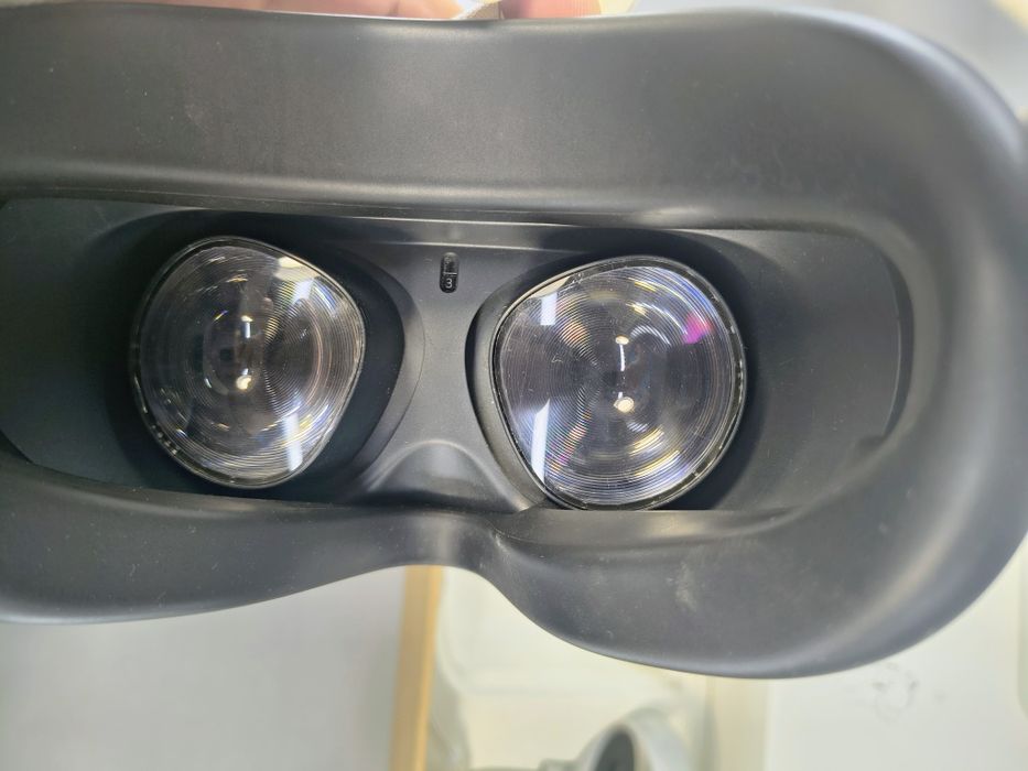 VR шлем Meta Quest 2