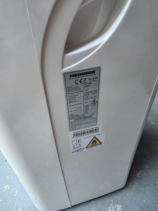 Vândă 2 aparate  aer conditionat portabil  Beko 950 lei și Heinner are garanție 3 anifolosit foarte puțin 1250 lei