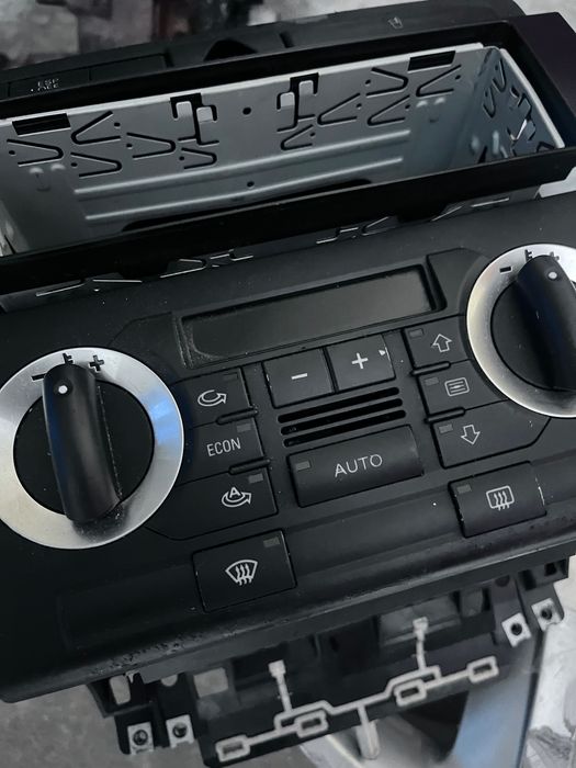 Средна конзола за Audi A3 8P