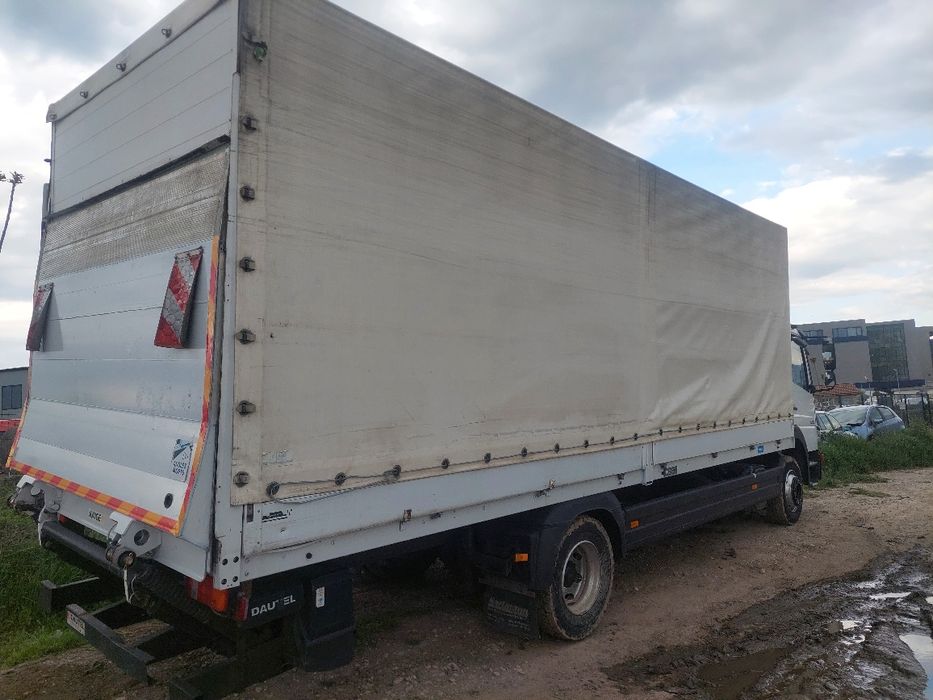 Каросерия и падащ борд от mercedes atego