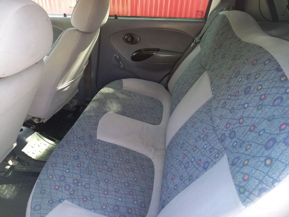 Matiz qvtomobili sotiladi