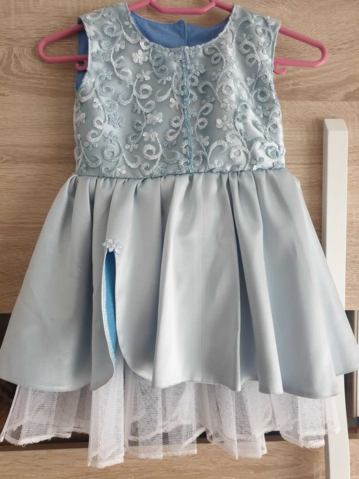 rochie eleganta  ptr. 6-7 ani