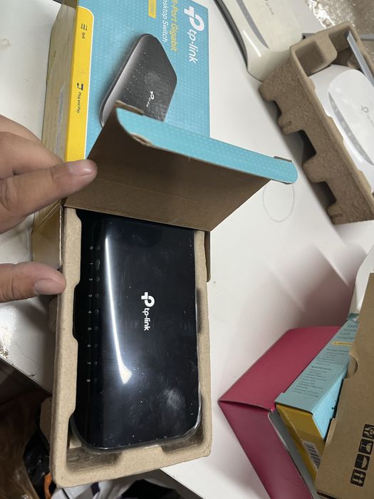 Коммутатор tp link sg1008d черный