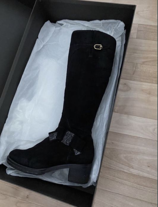 Продам итальянские сапоги Giorgio Fabiani