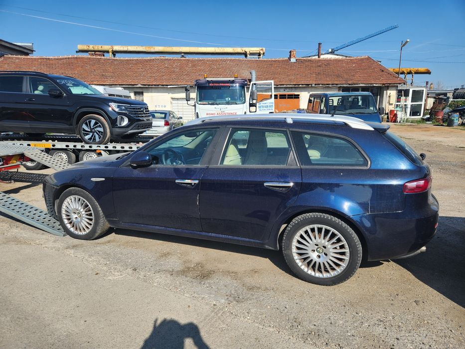 За части Alfa Romeo 159sw 2.0 jtd 2009 годиан за части