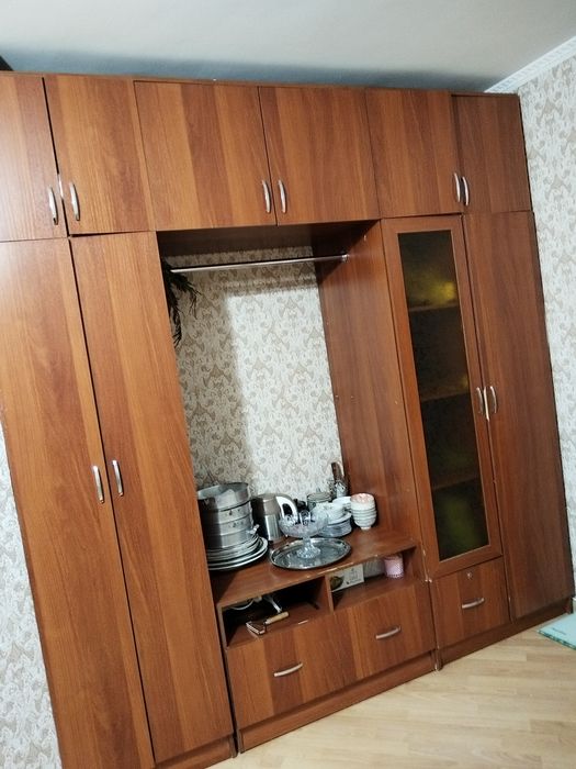 Продам Шкаф недорого