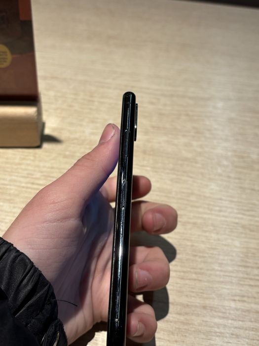 продам айфон хс