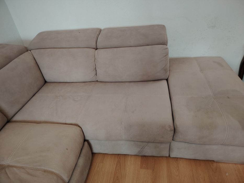 Canapea de colț extensibilă