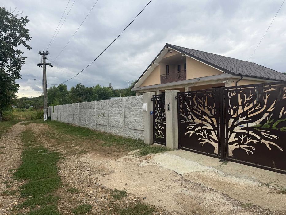 CASA CU ETAJ constructie noua