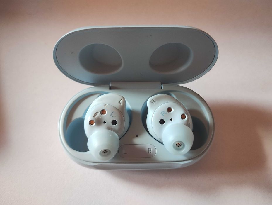 Samsung Galaxy Buds+ SM-R175 безжични слушалки