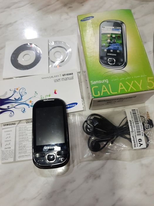 Продаю свой телефон Samsung GT-i5503
