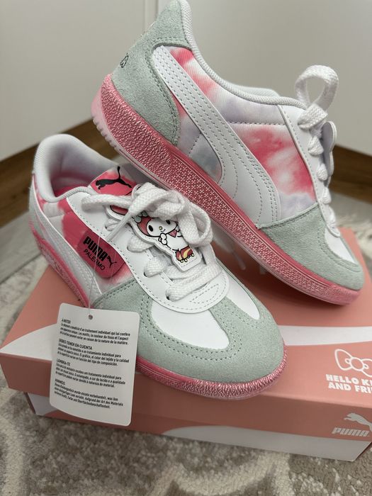 Детская кроссовка