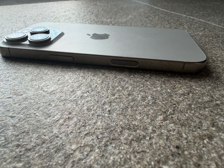 IPhone 16 Pro 256GB Natural Titanium 89% Battery