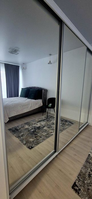 Queen's    Vând apartament 2 camere, 2 balcoane, Mamaia Nord