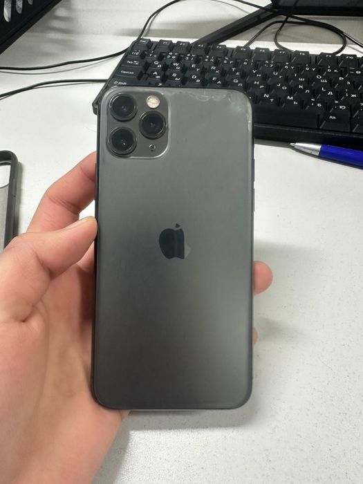 Продам айфон 11 про 64гб