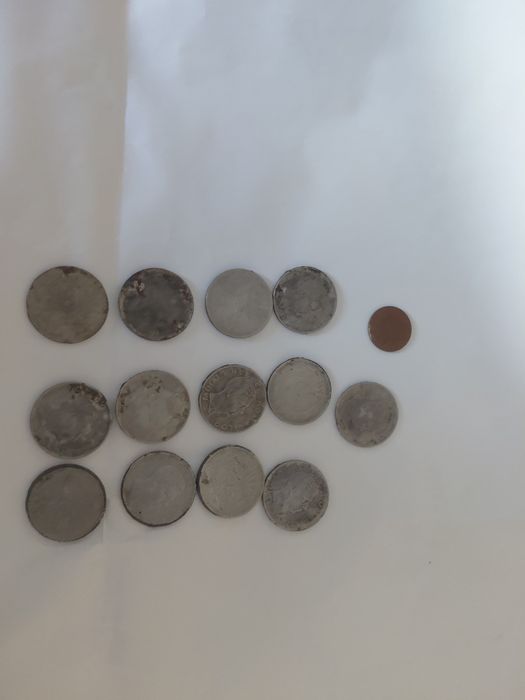 Monede de 100 lei cu Regele Mihai