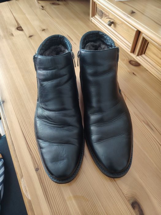 Ghete bărbați de piele imblanite