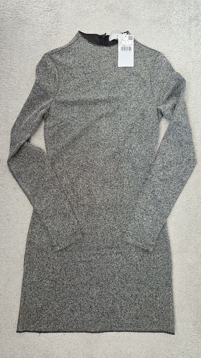 Стилна нова рокля Mango